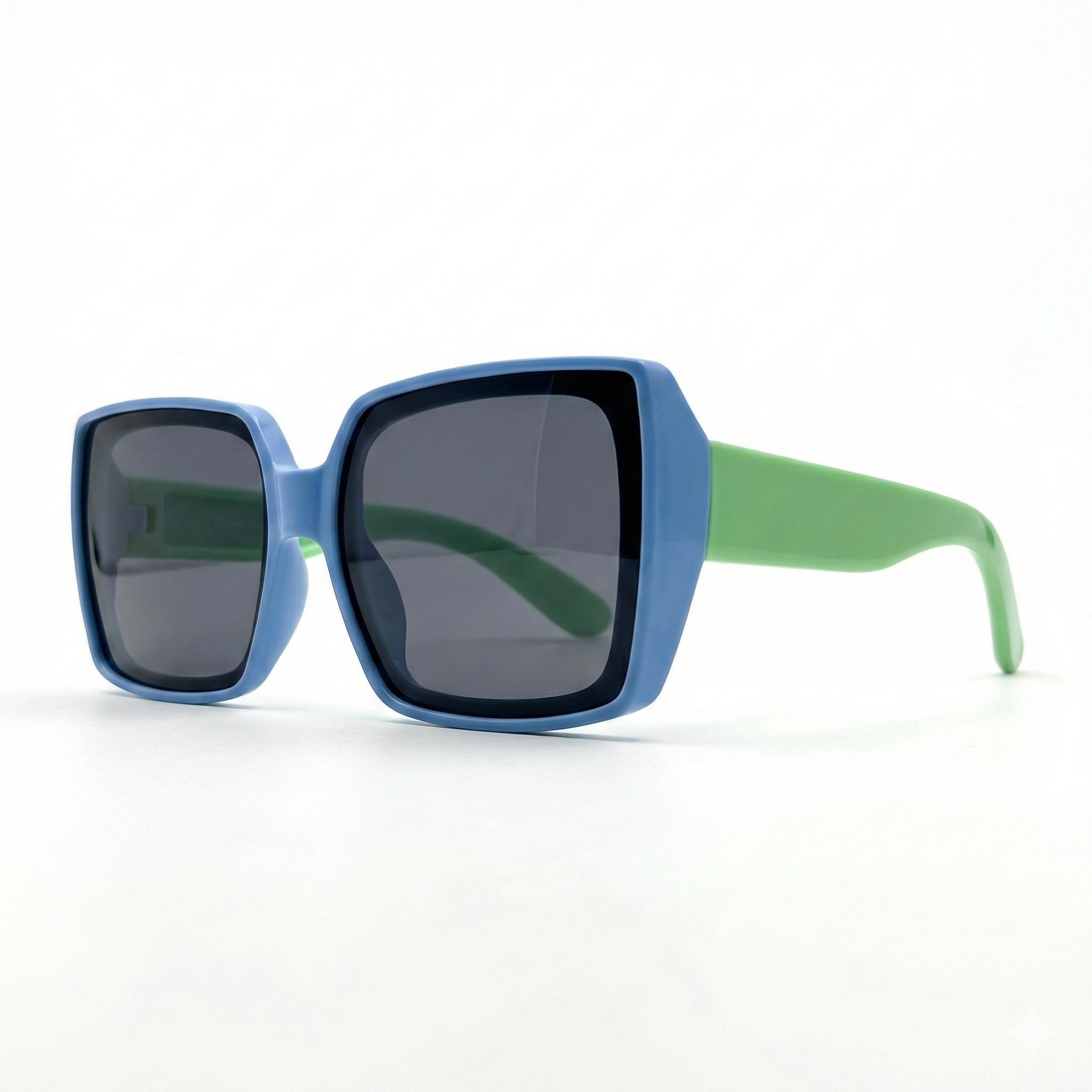 S0015	SUNGLASS 0004