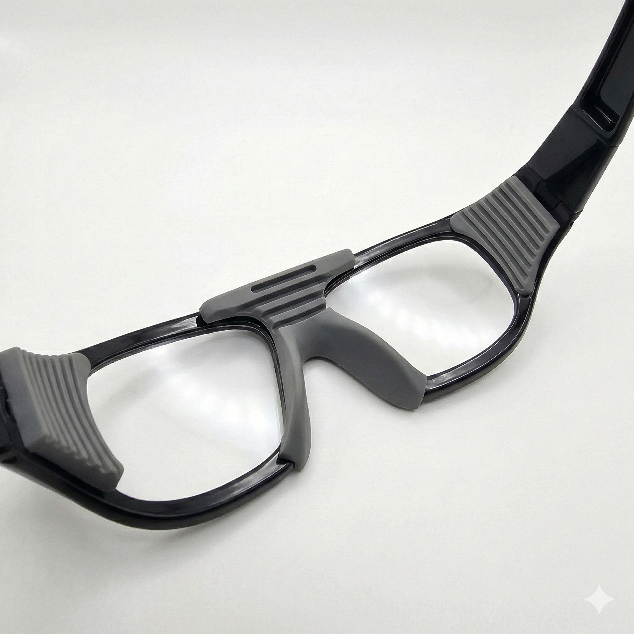 V012 - Sports Goggles BIG