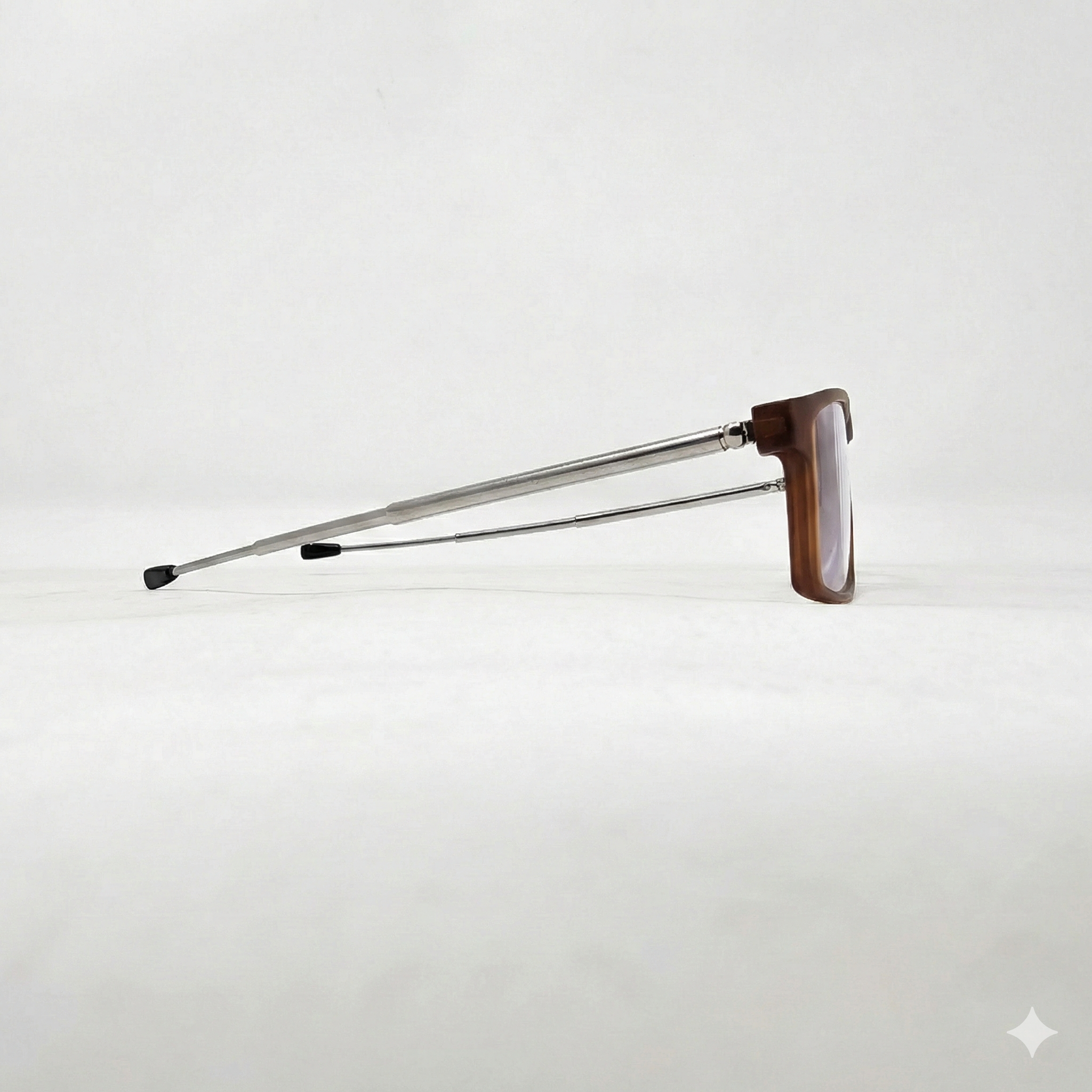 R013 - Reading foldable with case